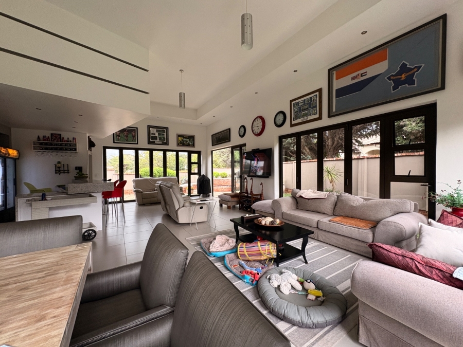 3 Bedroom Property for Sale in Wilkoppies North West